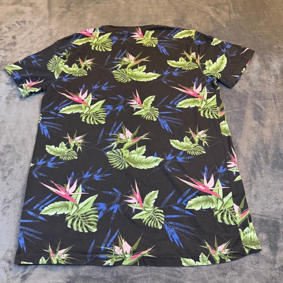 WXYZ MFG CO Black Tropical Floral Bird of Paradise Bamboo T Shirt Mens Medium - Picture 3 of 9